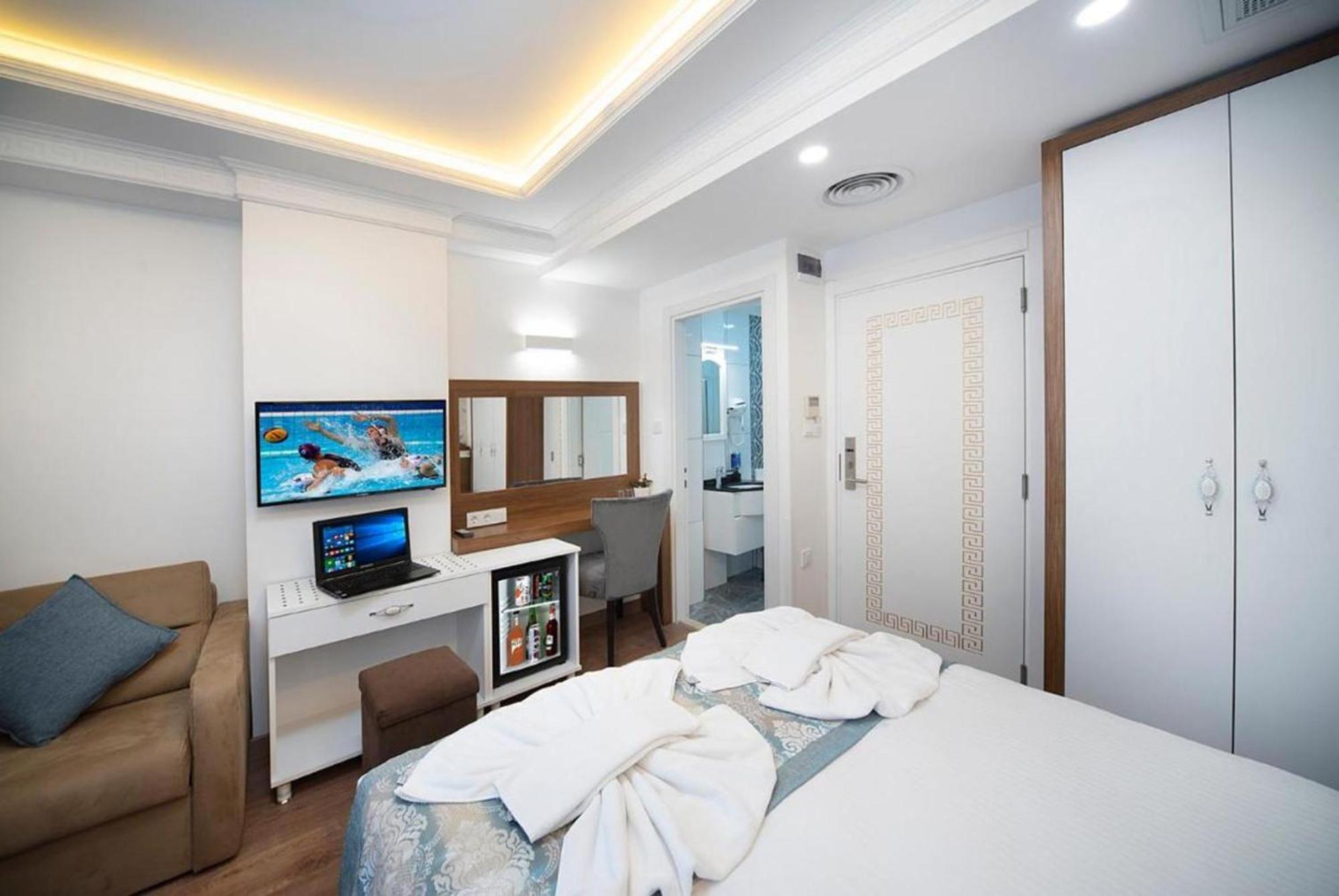 In Guest * Istambul